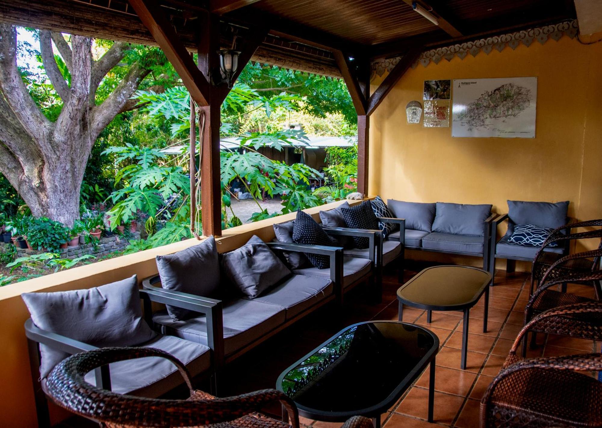 Le Tropical Chez Jeannette Bed & Breakfast Saint Gabriel Екстериор снимка