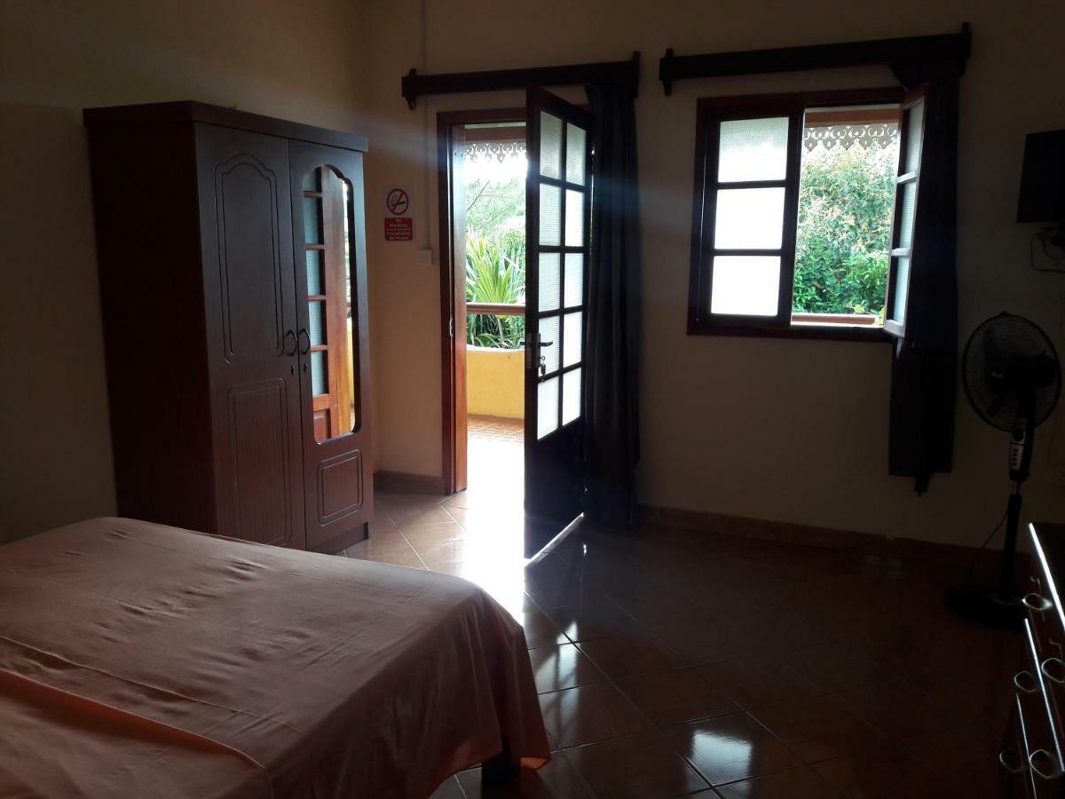 Le Tropical Chez Jeannette Bed & Breakfast Saint Gabriel Екстериор снимка