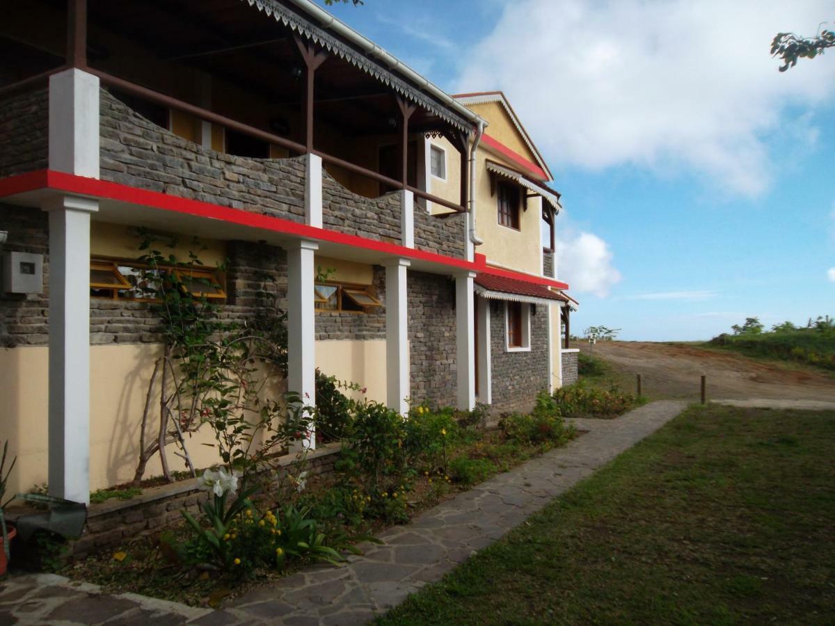 Le Tropical Chez Jeannette Bed & Breakfast Saint Gabriel Екстериор снимка